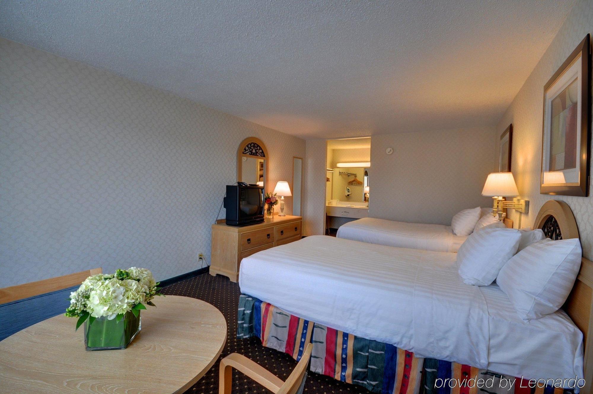 Red Roof Inn & Suites Dekalb Quarto foto