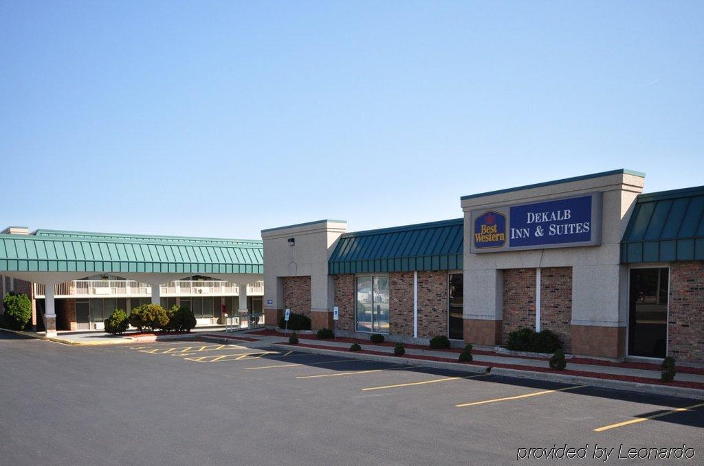 Red Roof Inn & Suites Dekalb Exterior foto